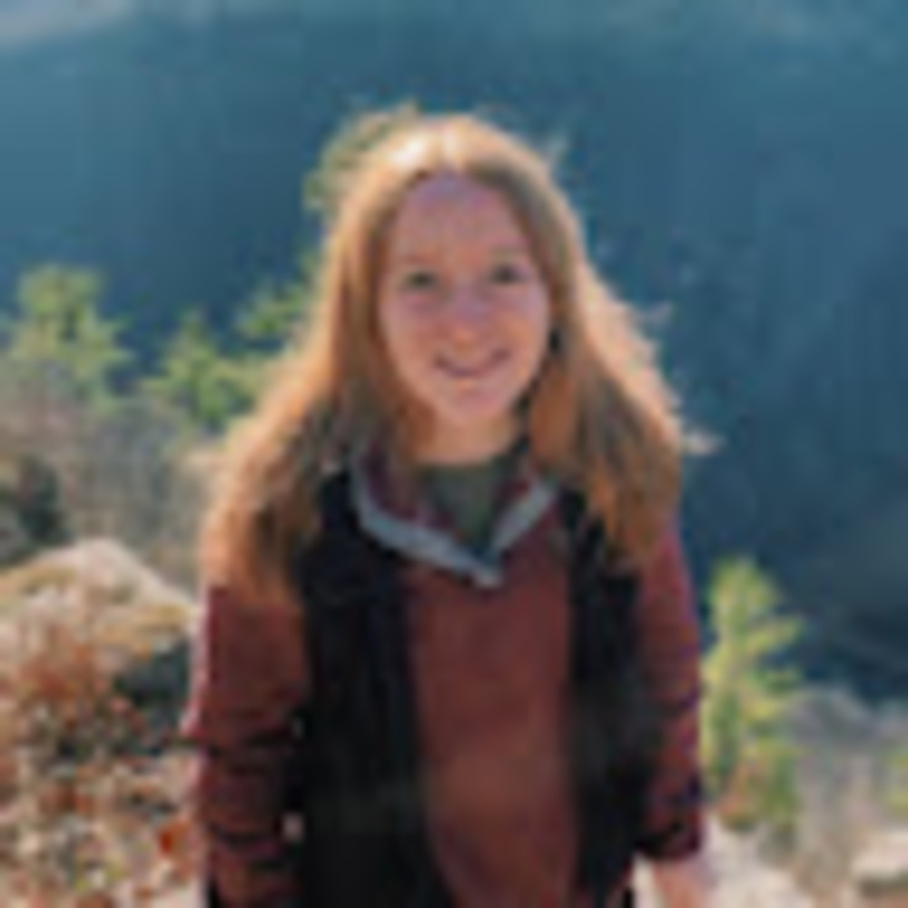 Meet your Posher, Brooke